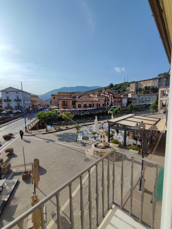 In Centro Rooms And Apartments Isola di Liri Εξωτερικό φωτογραφία