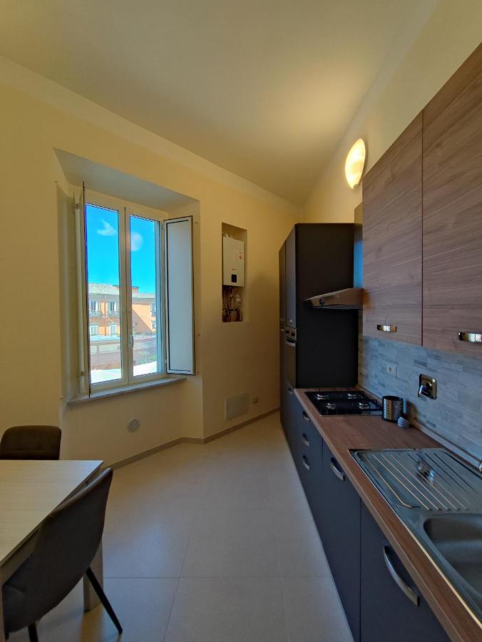 In Centro Rooms And Apartments Isola di Liri Εξωτερικό φωτογραφία