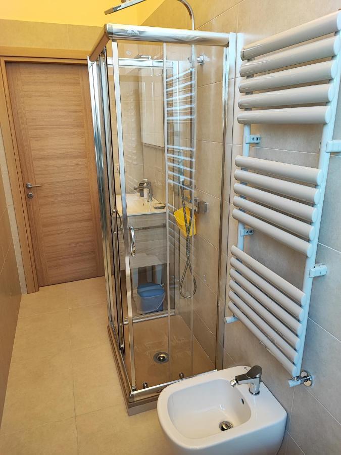 In Centro Rooms And Apartments Isola di Liri Εξωτερικό φωτογραφία