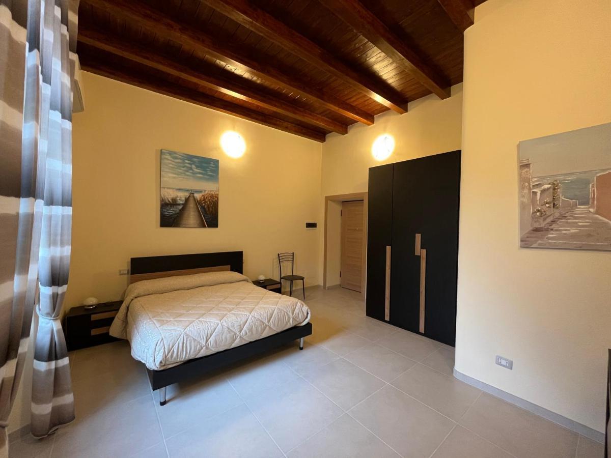 In Centro Rooms And Apartments Isola di Liri Εξωτερικό φωτογραφία